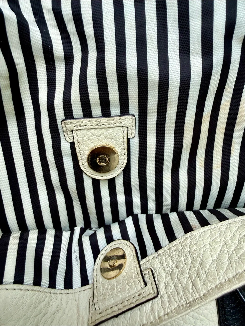 kate spade Black and Cream Two-Tone Leather Shoulder Bag